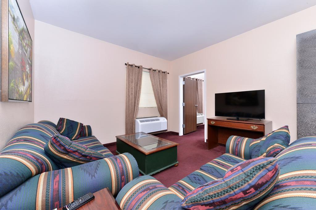 Americas Best Value Inn Somerville Texas חדר תמונה