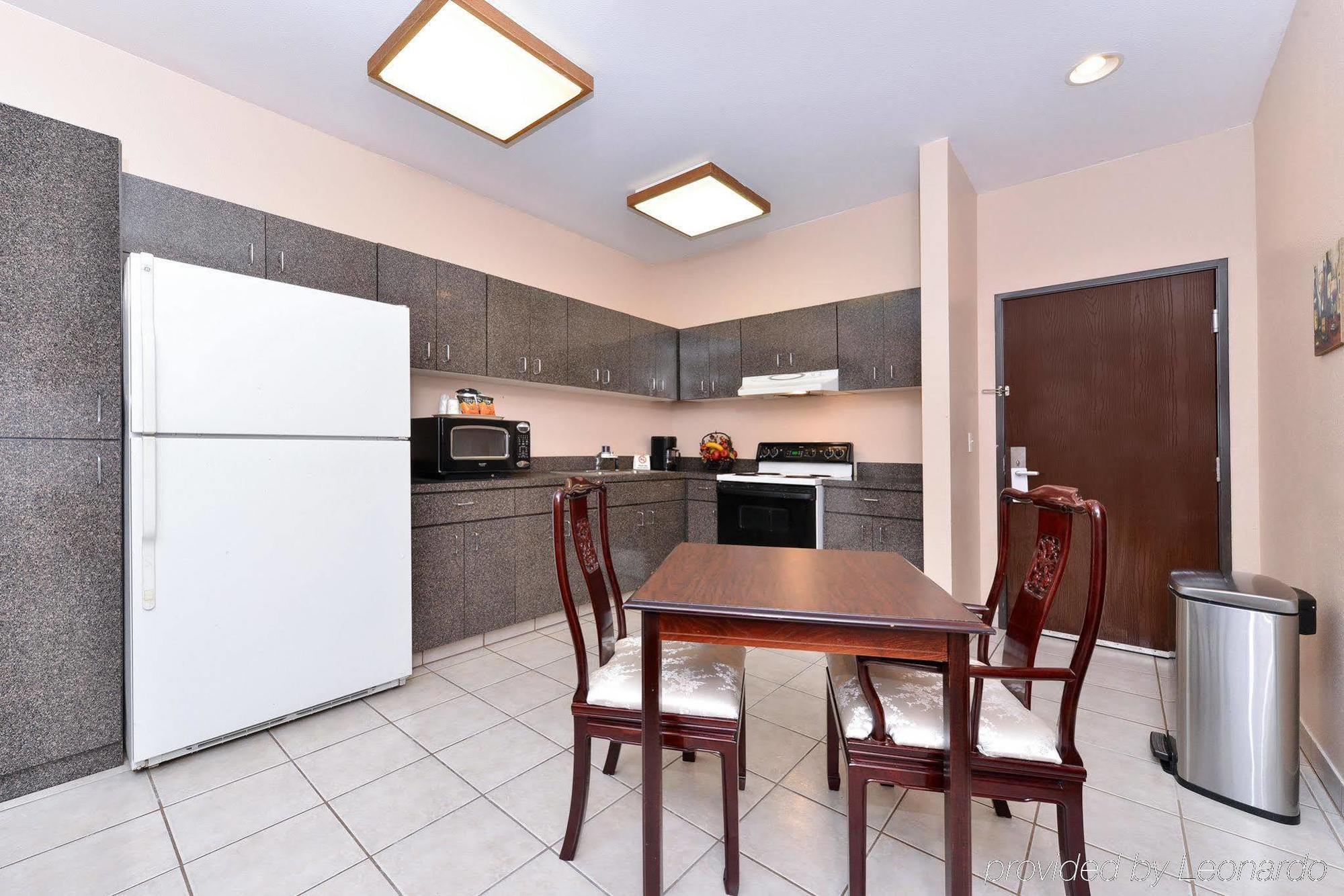 Americas Best Value Inn Somerville Texas מראה חיצוני תמונה